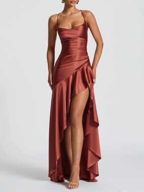 odette maxi dress babyboo Starting the day off strong with yet another new arrival!!! This is the BABYBOO  Odette Maxi in colour Wine. It's apart of my new formal collection Size: L  (fits a 10 comfortably)